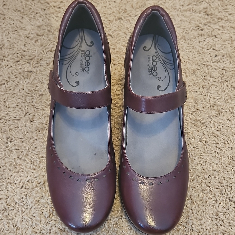 Abeo Plum Mary Jane 2 Inch Heel
